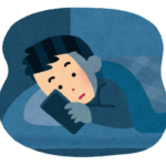 夜中もスマホやPCを利用する方の不眠症対策